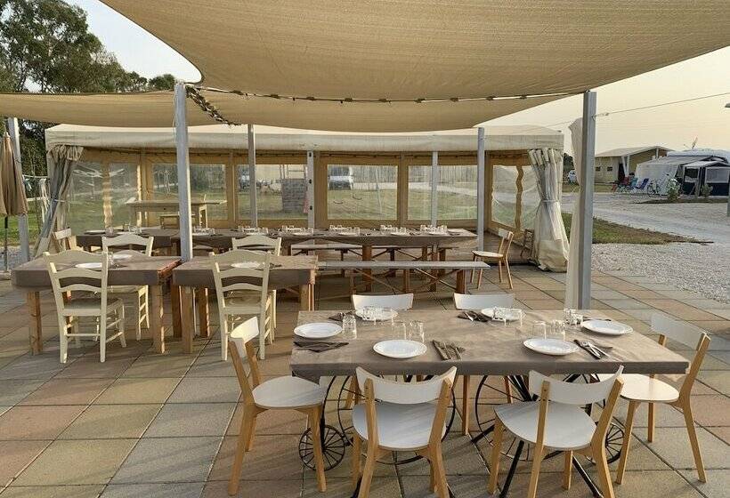 Отель Vento Etrusco   Camping