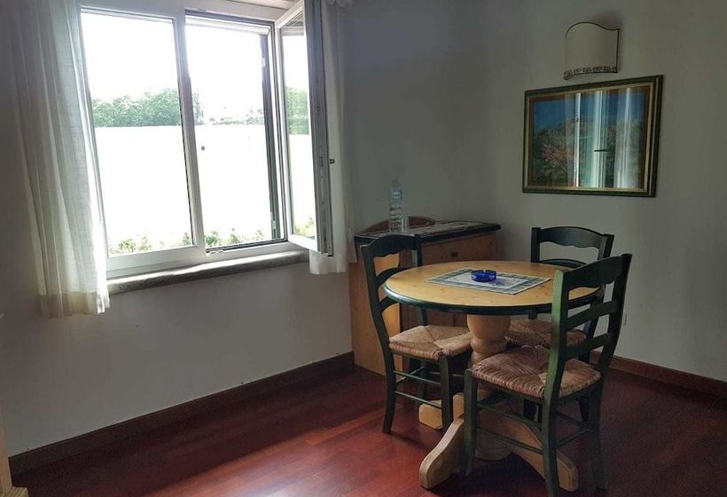 פנסיון Il Casale Dei Fiori