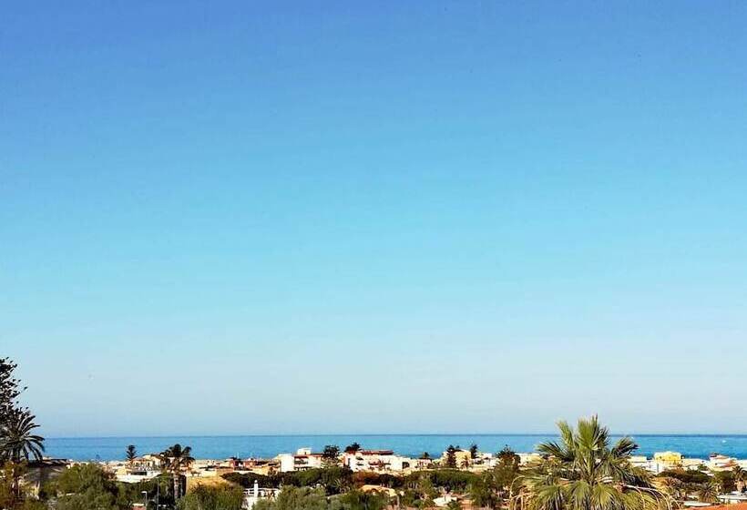 تختخواب و صبحانه Villa Sece  Luxury Rooms