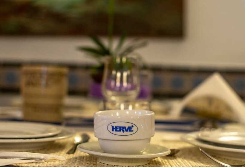 여관 Hervè