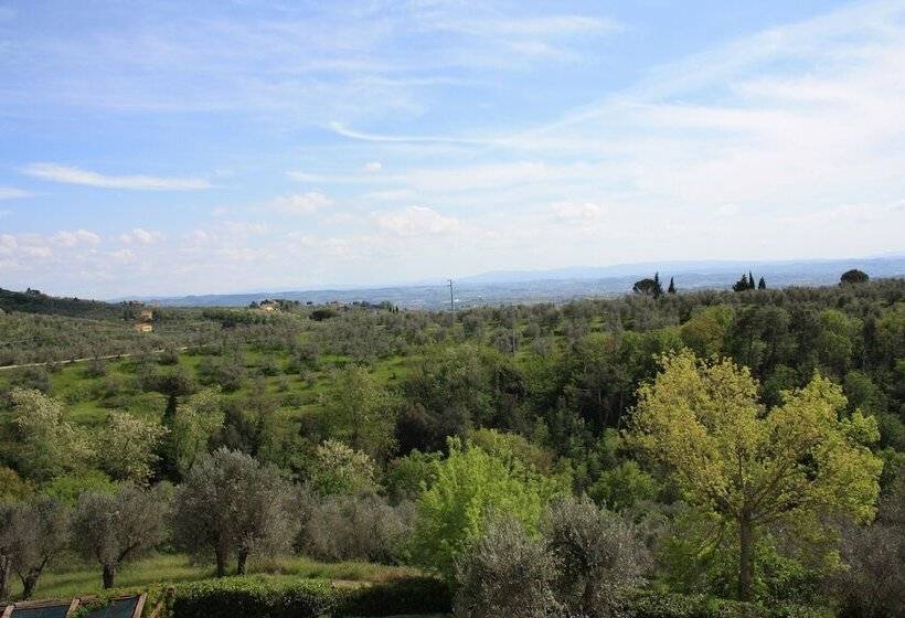 乡村酒店  Agriturismo Comparini Le Balze