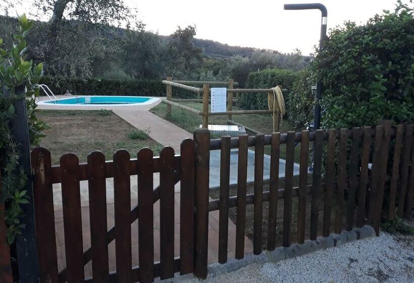 乡村酒店  Agriturismo Comparini Le Balze