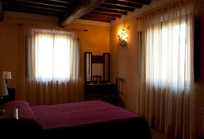 فندق ريفى Agriturismo La Colombaia