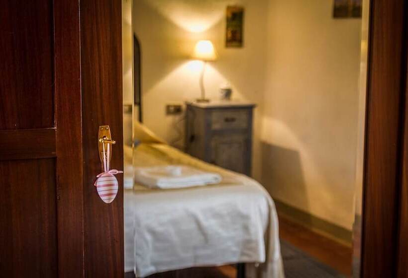 فندق ريفى Agriturismo Podere Il Palagio