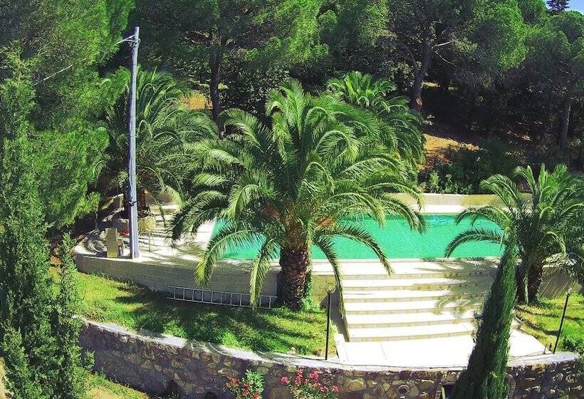 فندق ريفى Agriturismo Poggio Al Pino