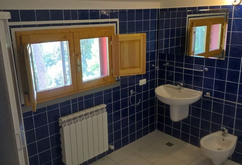 فندق ريفى Agriturismo Poggio Al Pino