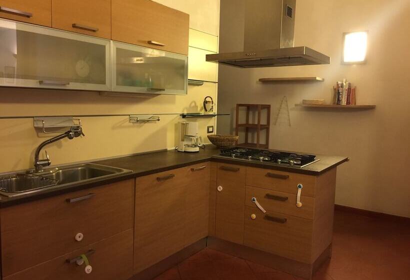 田舎風ホテル Agriturismo Policleto