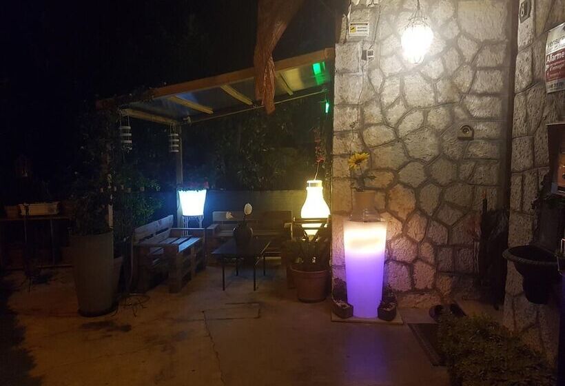 بنسيون Bboderzo Bed & Breakfast