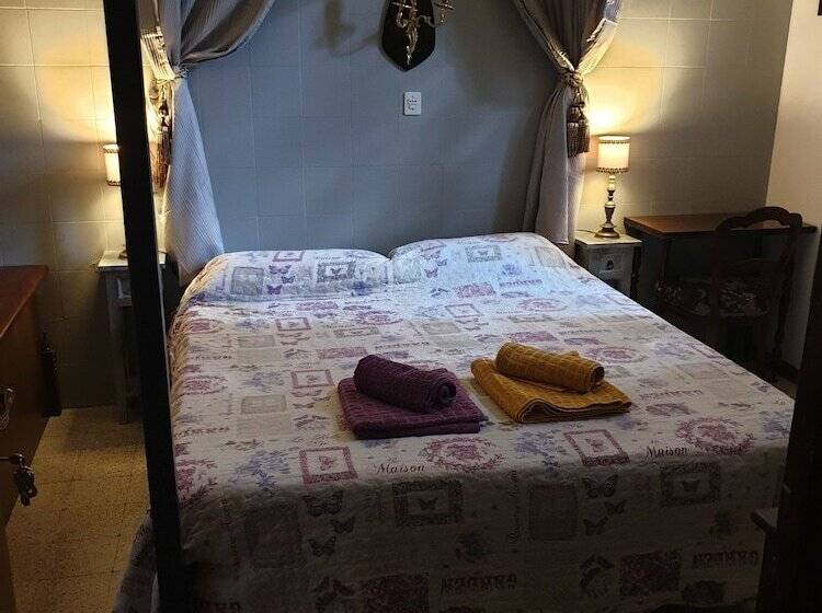 بنسيون Bboderzo Bed & Breakfast