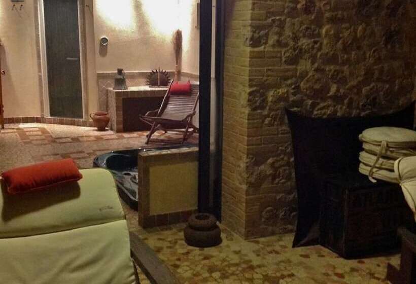 B&b And Wellness Il Pomario Di Montepiglio Resort Naturista