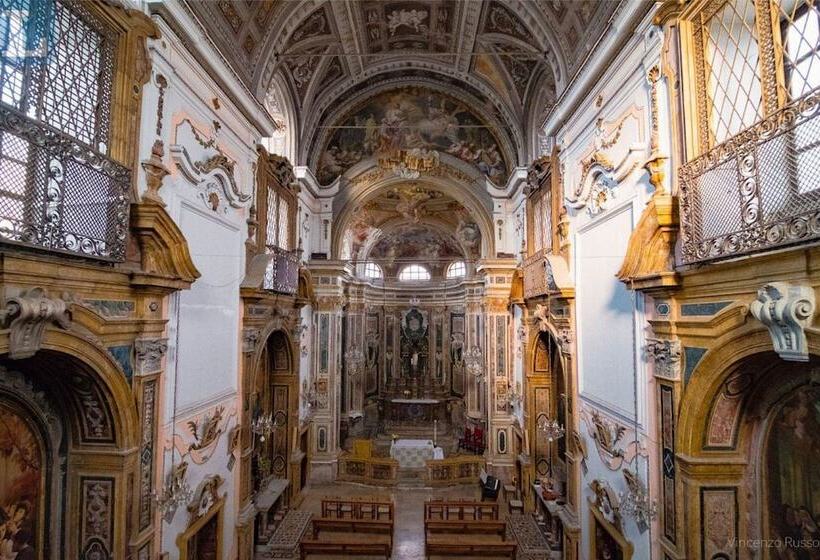 B&b Il Melograno Antico Con Terrazza E Giardino