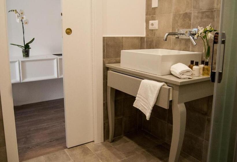 تختخواب و صبحانه Ciuritaormina Maison De Charme