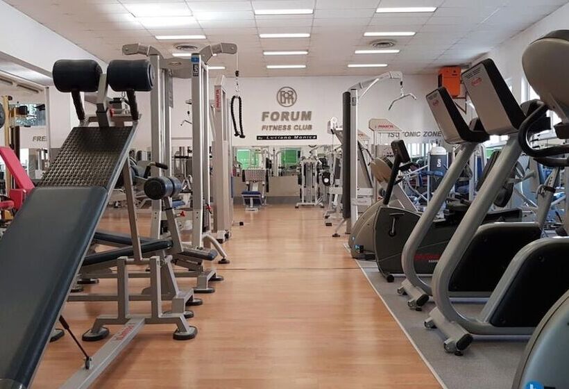 تختخواب و صبحانه Fws Forum Wellness Station