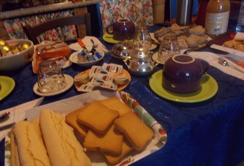 مبيت وإفطار L Antica Locanda