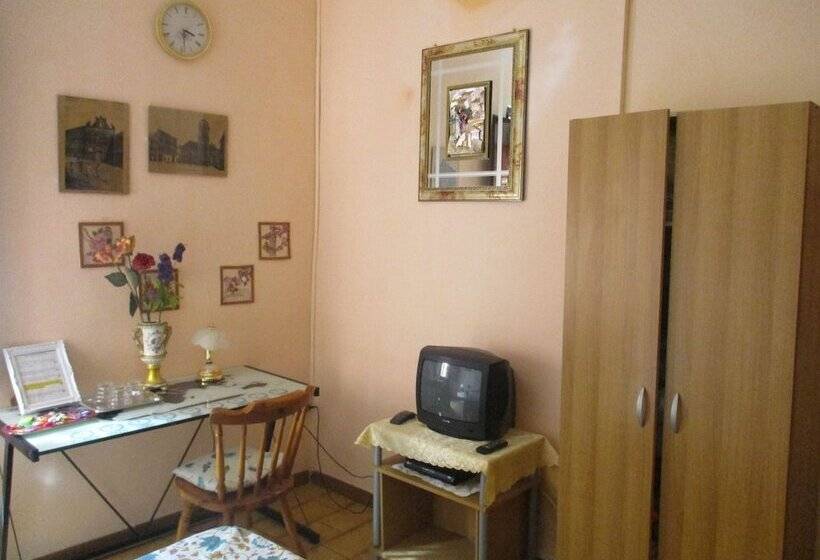 مبيت وإفطار L Antica Locanda