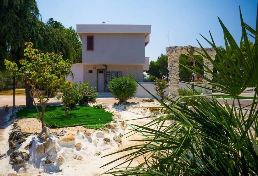 تختخواب و صبحانه Paradise Beb