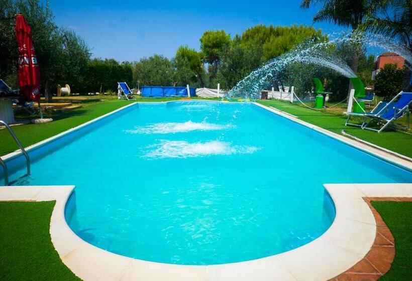 تختخواب و صبحانه Paradise Beb