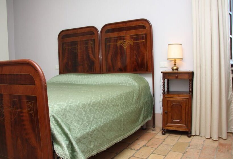 تختخواب و صبحانه Villa Del Cardinale