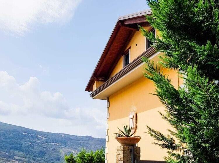 فندق Acqua Di Costanza