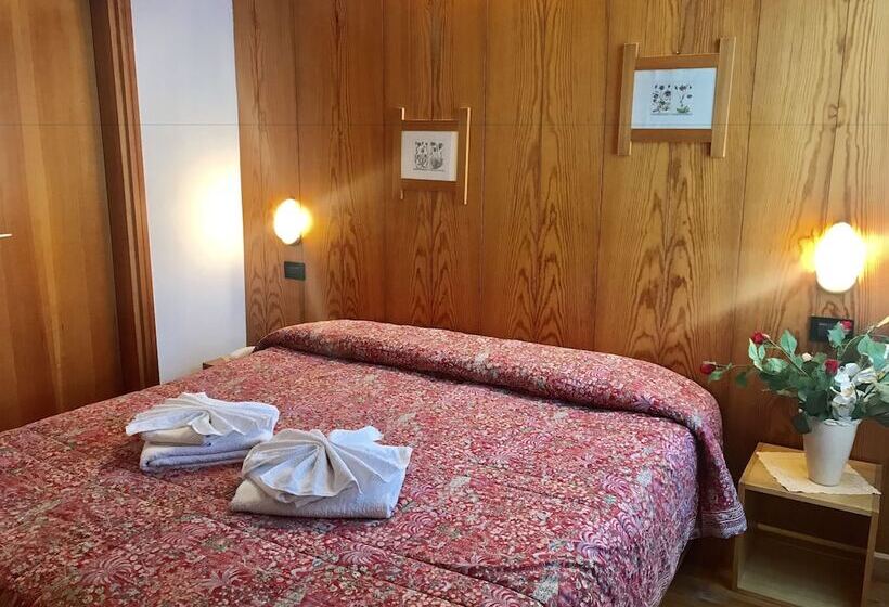 فندق Monti Pallidi