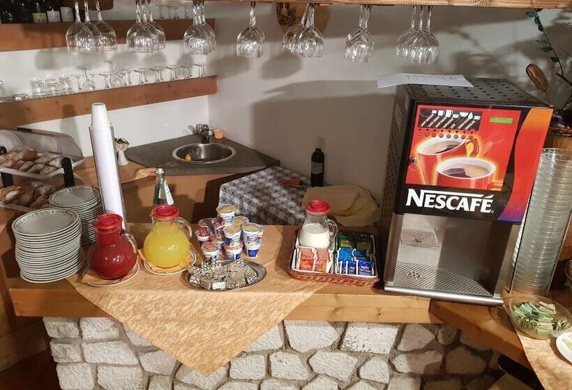 فندق Monti Pallidi