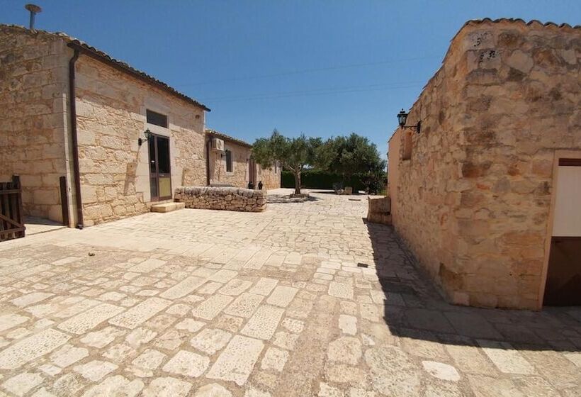 هتل روستایی Agriturismo Al Casale