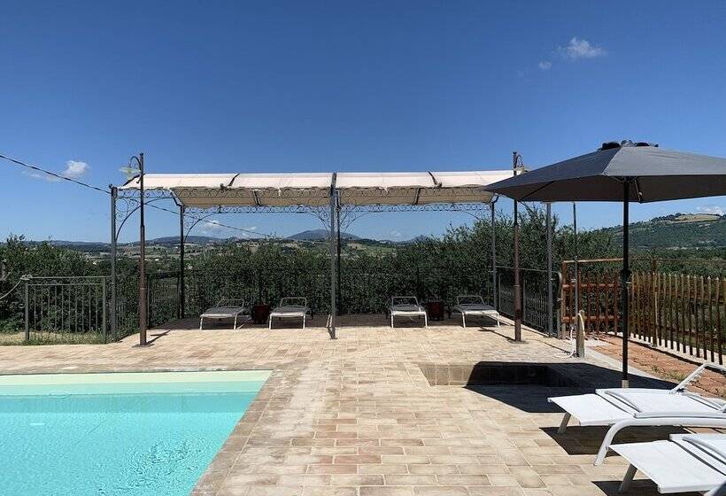 هتل روستایی Agriturismo La Palazzetta Di Assisi