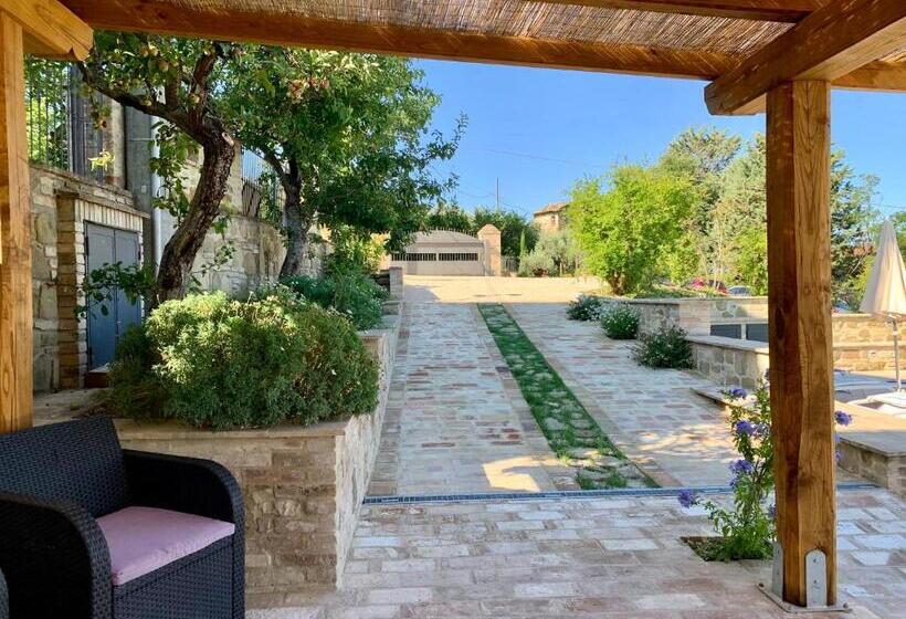 هتل روستایی Agriturismo La Palazzetta Di Assisi
