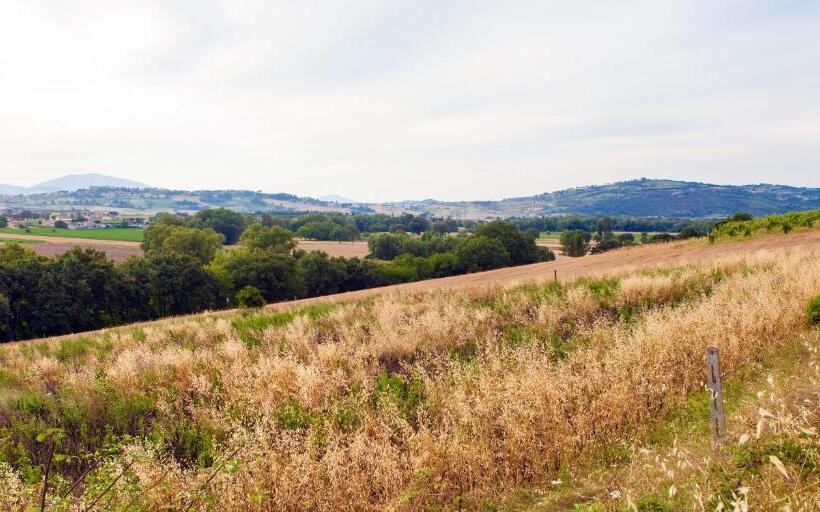 هتل روستایی Agriturismo La Palazzetta Di Assisi