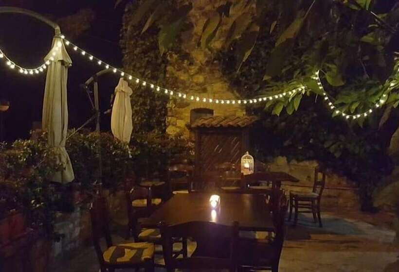 교외 호텔 Carretiello