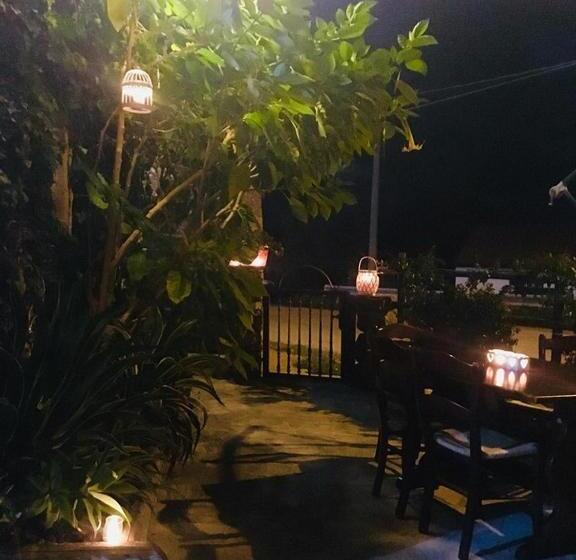 교외 호텔 Carretiello