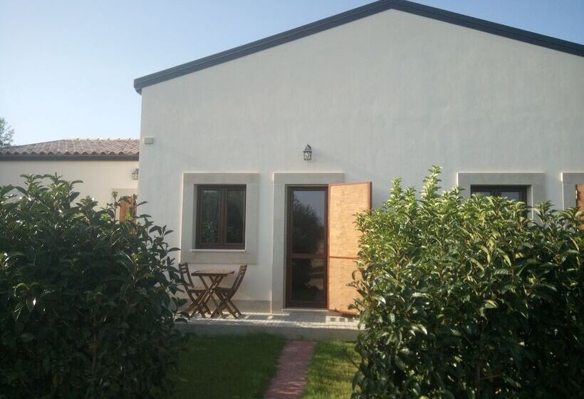 هتل روستایی Olivandro