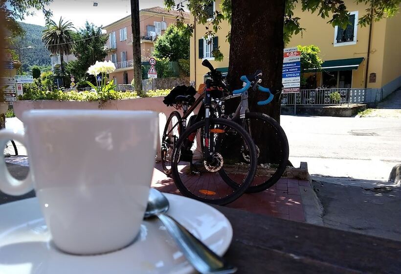 펜션 Affittacamere Le Vele Del Magra