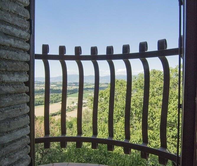 پانسیون Il Castello Di Perchia