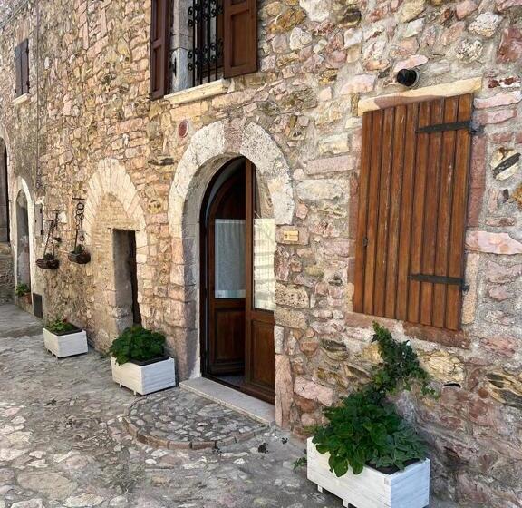 پانسیون Il Castello Di Perchia