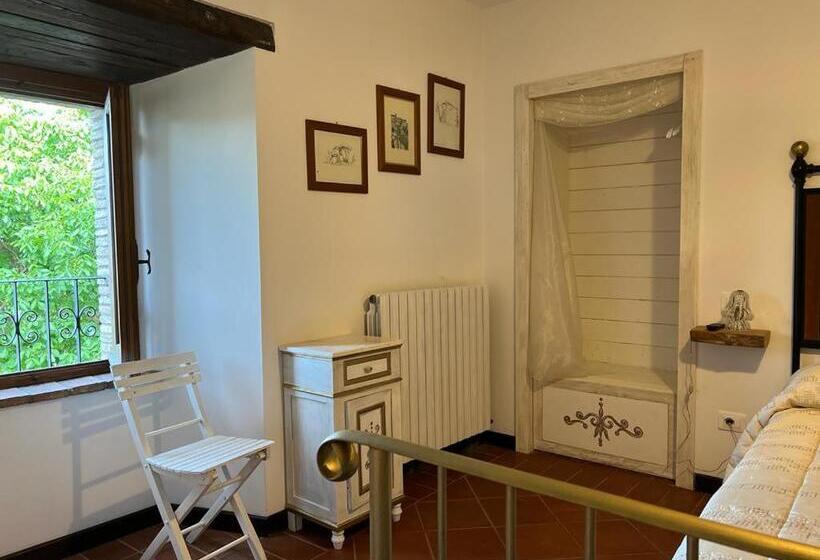 پانسیون Il Castello Di Perchia