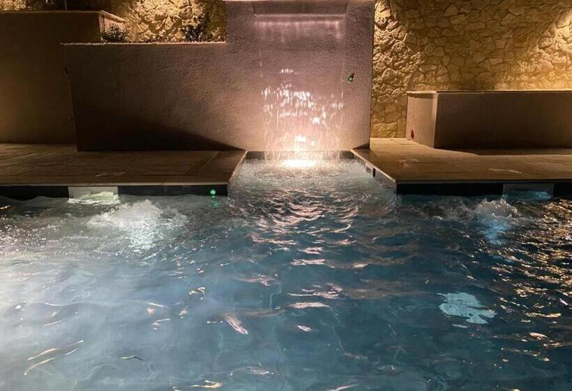 پانسیون Il Castello Di Perchia