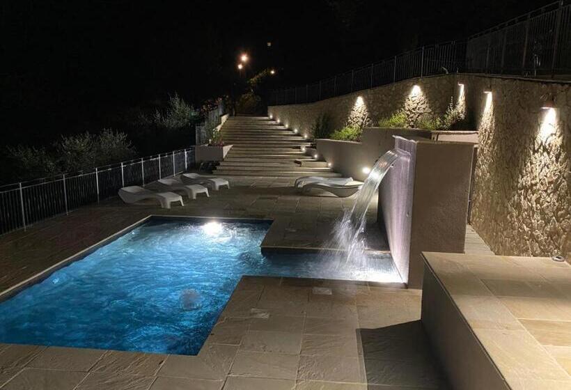 پانسیون Il Castello Di Perchia