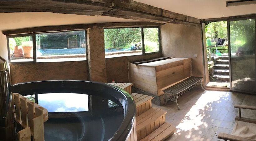 פנסיון La Cannara