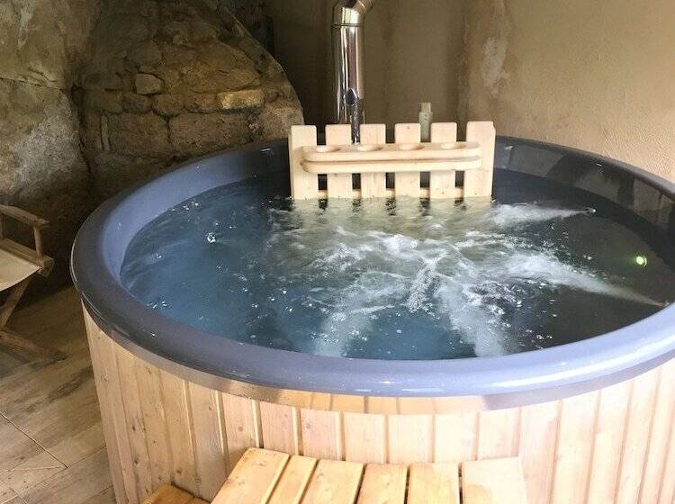 פנסיון La Cannara