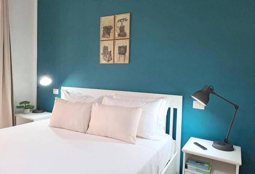 تختخواب و صبحانه Ajana Rooms By Accomodo