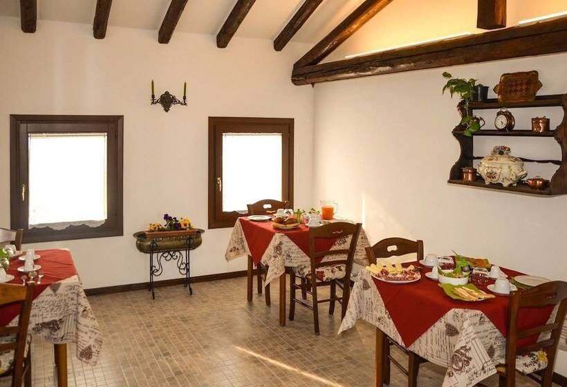 ベッドアンドブレックファースト Chiaro Di Luna