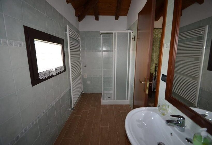 Bed and Breakfast Chiaro Di Luna