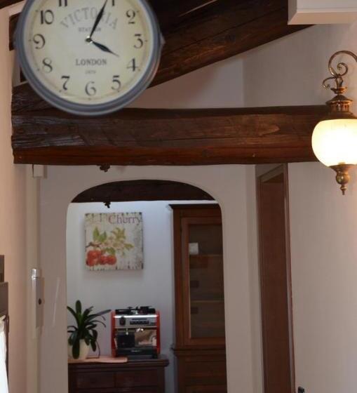 Bed and Breakfast Chiaro Di Luna
