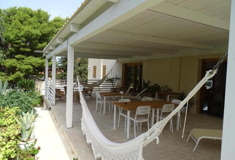 مبيت وإفطار Guesthouse Anchise 38