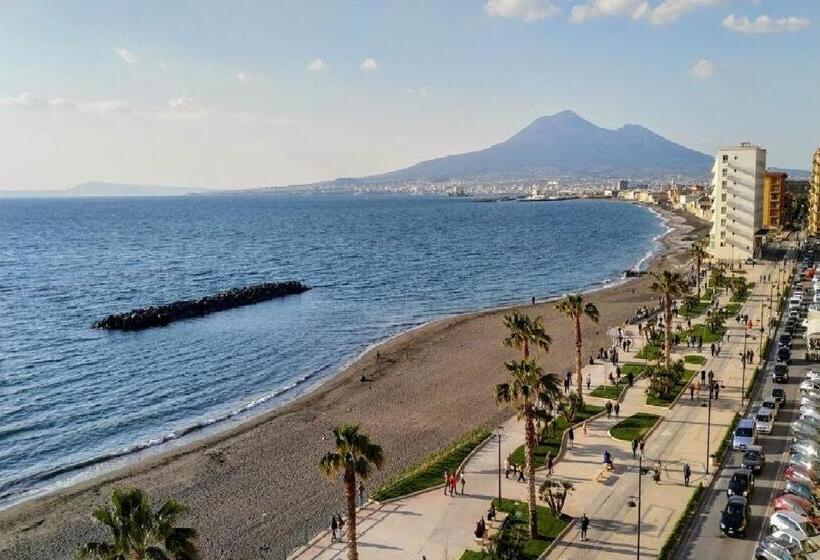 تختخواب و صبحانه Le Stanze Della Regina