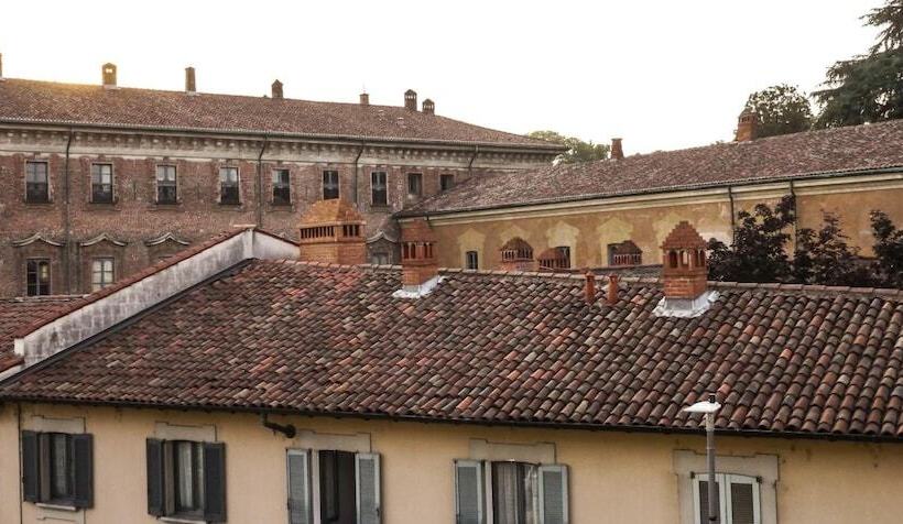 مبيت وإفطار Locanda Al 5