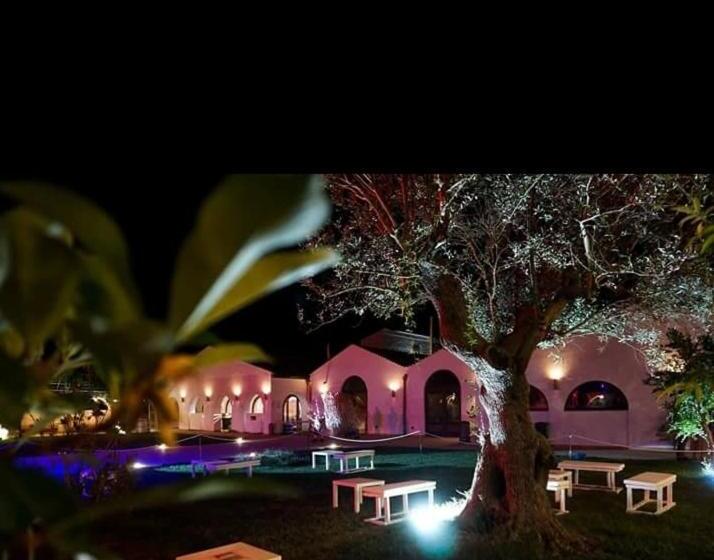 مبيت وإفطار Masseria Colle Carro Ba07200451000019667