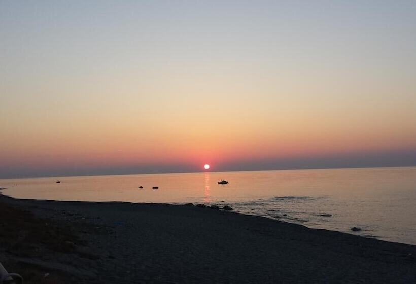 Bed And Breakfast Sunrise