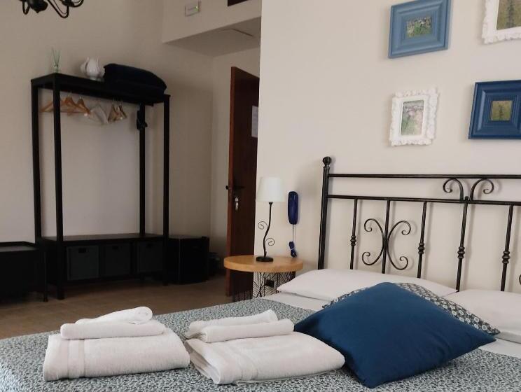 مبيت وإفطار Supramurgia Agribistrot